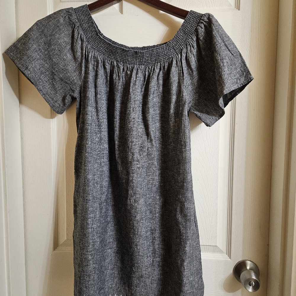 Gray Short Sleeve Dress - Picture 5 of 5